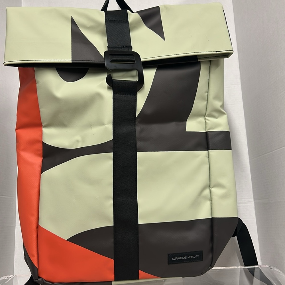 Backpack ORACLE NETSUITE 14x18 - Picture 6 of 12